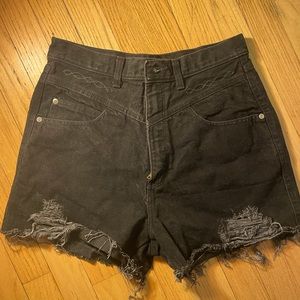 Vintage Wrangler brand high-wasted shorts